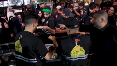 موكبُ (بنفسي أنتَ) يشرعُ بتقديمِ خدماتِهِ للزائرينَ