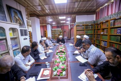 رئيسُ قسمِ المعارفِ يلتقي باللجنةِ التحضيريَّةِ لمؤتمرِ تُراثِ البصرةِ الدَّوليّ الأوّلِ