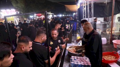 موكبُ (بنفسي أنتَ) الخدميّ يواصلُ تقديمَ الخدماتِ للزائرينَ