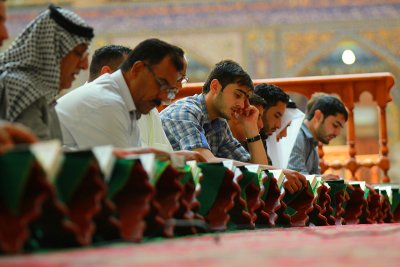 المؤمنون يُحيون ليلة القدر  وذكرى شهادة أمير المؤمنين(عليه السلام) في كربلاء