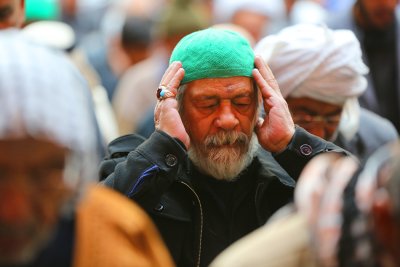 المؤمنون يُحيون ليلة القدر  وذكرى شهادة أمير المؤمنين(عليه السلام) في كربلاء