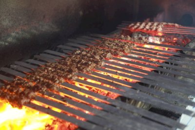 ماذا قدَّم موكبُ (بنفسيّ أنتَ)؟