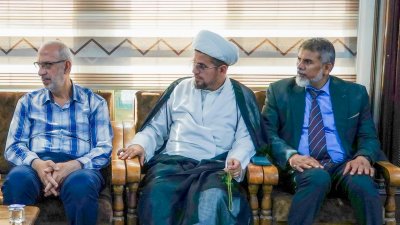 تُراثُ الحِلَّةِ يستقبلُ وفدًا من طلبةِ العلومِ الدينيَّةِ