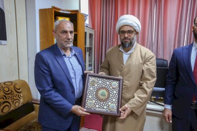 تُراثُ البصرةِ يستقبلُ وفدًا من العتبةِ العلويَّةِ المُقدَّسةِ