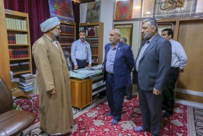 تُراثُ البصرةِ يستقبلُ وفدًا من العتبةِ العلويَّةِ المُقدَّسةِ