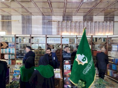 قسمُ المعارفِ يُشاركُ في معرضِ الكِتابِ بجامعةِ واسط