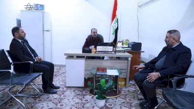 إصداراتُ المعارفِ تُزيِّنُ رفوفَ مكتباتِ النجفِ الأشرفِ  