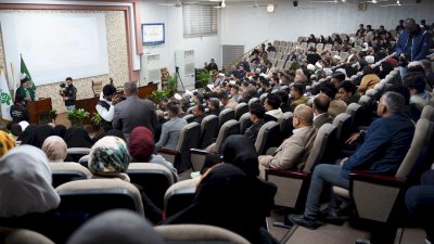 قسمُ المعارفِ يشاركُ في فعالياتِ المؤتمرِ الرابعِ للسيِّدةِ الزهراءِ عليها السَّلام