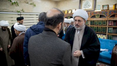 رئاسةُ قسمِ المعارفِ تستقبلُ وفدًا علميًّا من حوزةِ قم