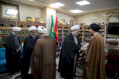 رئاسةُ قسمِ المعارفِ تستقبلُ وفدًا علميًّا من حوزةِ قم