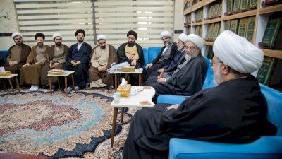 رئاسةُ قسمِ المعارفِ تستقبلُ وفدًا علميًّا من حوزةِ قم