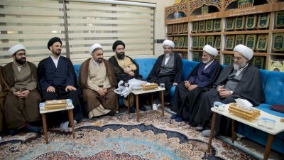 رئاسةُ قسمِ المعارفِ تستقبلُ وفدًا علميًّا من حوزةِ قم
