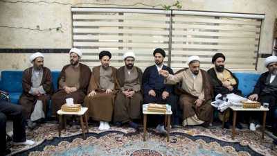 رئاسةُ قسمِ المعارفِ تستقبلُ وفدًا علميًّا من حوزةِ قم