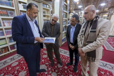 مركزُ تُراثِ البصرةِ يستقبلُ نخبةً من مثقفي البصرةِ