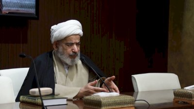 قسمُ المعارفِ يُنظِّمُ دورةً دينيَّةً لمنتسبي رعايةِ الحرمِ