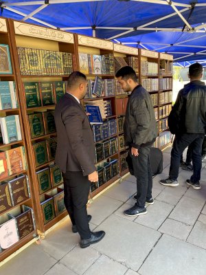 قسمُ المعارفِ يُشاركُ في معرضينِ للكتابِ