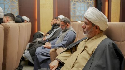 قسمُ المعارفِ يُنظِّمُ دورةً في منهجِ البحثِ العلميّ لمنتسبيه