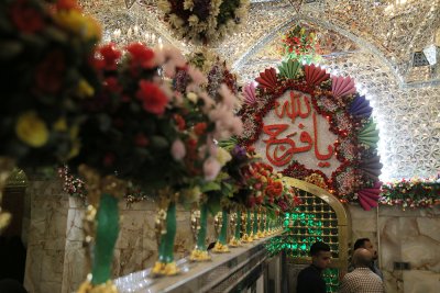 تقرير مصور عن مقام صاحب العصر والزمان عجل الله تعالى فرجه الشريف
