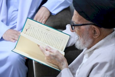 تراثُ كربلاءَ يزورُ العلّامةَ السيدَ أحمدَ الأشكوريّ