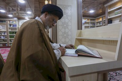 العَوَّاديُّ يَزورُ تُراثَ البَصرَةِ ويَبحَثُ سُبُلَ التَّعاوُنِ المُشتَرَكِ