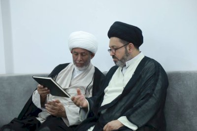 تعزيزًا للتواصلِ المعرفيّ: شعبةُ الرعايةِ المعرفيّةِ تُجري جولةً علميَّةً في النجفِ الأشرف