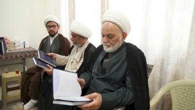 تعزيزًا للتواصلِ المعرفيّ: شعبةُ الرعايةِ المعرفيّةِ تُجري جولةً علميَّةً في النجفِ الأشرف