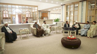 تعزيزًا للتواصلِ المعرفيّ: شعبةُ الرعايةِ المعرفيّةِ تُجري جولةً علميَّةً في النجفِ الأشرف