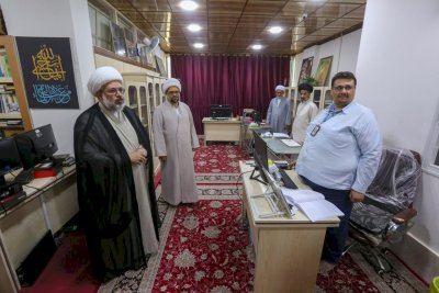 رئيسُ قسمِ المعارفِ يزورُ مركزَ تراثِ البصرةِ ويطّلعُ على مشاريعِهِ الثقافيةِ والعلميةِ