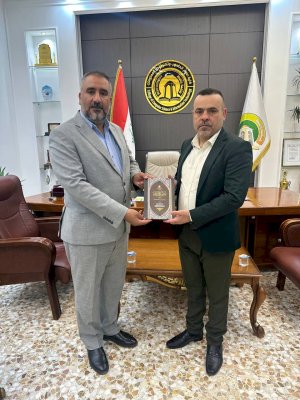شعبةُ الإعلامِ المعرِفيِّ تُجري جولةً لِرَفدِ الجامعاتِ والمكتباتِ العراقيَّةِ بإصداراتِ المعارفِ