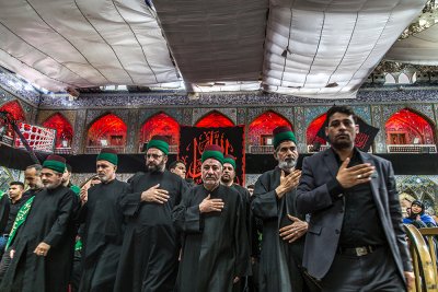 موكب عزاء العتبتين الحسيينيه والعباسية بذكرى استشهاد امير المؤمنين (عليه السلام)