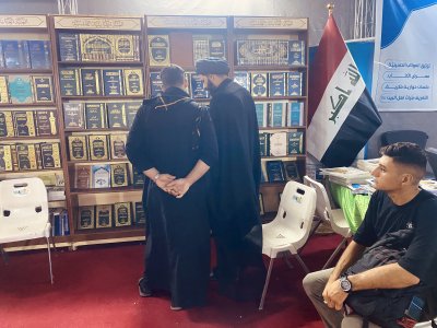 معرضٌ مشتركٌ للكتاب في محور كربلاء – النجف يترجمُ جهودَ قسم المعارف في خدمةِ التراث والمعرفة