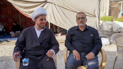 موكبُ مركزِ تُراثِ الحِلّةِ يُكثّفُ خِدماتِه في ذُروةِ الزِّيارةِ الأربعينيّةِ
