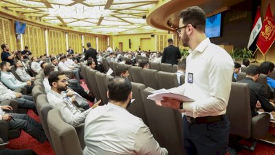 قسمُ المعارفِ يختتِمُ دورةَ (سننِ النبيِّ) باختبارٍ تحريريٍّ