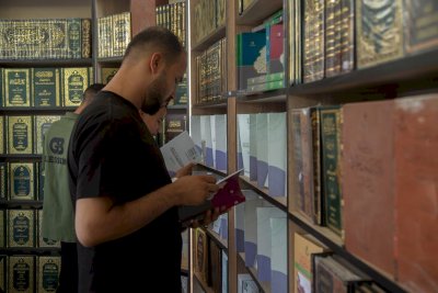 قسمُ المعارفِ يشاركُ في معرضِ الكتابِ ضمنَ مهرجانِ رحمةً للعالمينَ الدوليِّ