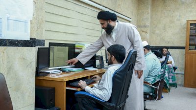 الرعايةُ المعرفيّةُ تُجسِّدُ رسالتَها في صونِ التراثِ الإسلاميِّ وإحياءِ هويةِ الأمةِ