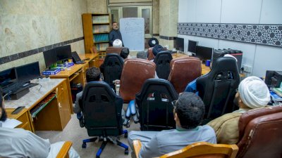 قسمُ المعارفِ يُنظِّمُ دورةً حولَ كيفيةِ كتابةِ تراجمِ العلماءِ