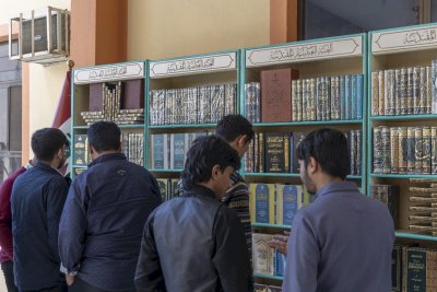 قسمُ المعارفِ يُعَزِّزُ حضورَهُ العلميَّ في جامعةِ ذي قارَ