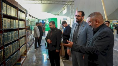 قسمُ المعارفِ يُشاركُ في معرضِ العميدِ