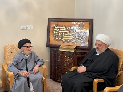 وفدُ المعارفِ يزورُ المحقّقَ الأشكوري