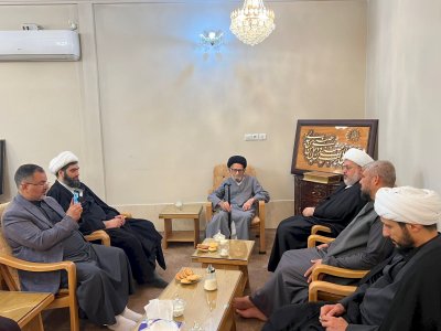وفدُ المعارفِ يزورُ المحقّقَ الأشكوري