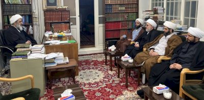 الشيخُ الهلاليُّ يزورُ الشيخَ اللَّنكرانيّ في إطارِ جولتهِ العلميّةِ بإيران