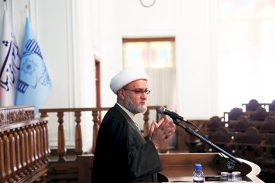 مركزُ تُراثِ البصرةِ يختتمُ جولتَهُ العلميّةَ في إيرانَ بندوةٍ ثالثةٍ ممهِّدةٍ لمؤتمرِهِ الدوليِّ