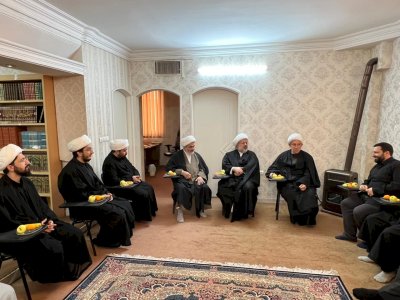الشَّيخُ الهلاليُّ يتفقَّدُ مركزَ التُّراثِ الإسلاميِّ في مشهدَ المقدّسةِ