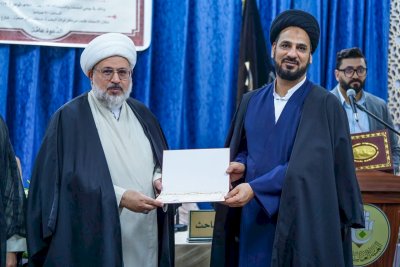 الشيخُ الهلالي يُشرفُ على فعالياتِ ندوةِ مركزِ تراثِ البصرة