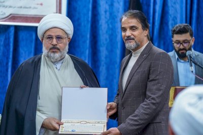 الشيخُ الهلالي يُشرفُ على فعالياتِ ندوةِ مركزِ تراثِ البصرة