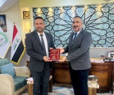 قسمُ المعارفِ يرفدُ مكتباتِ بابلَ بإصداراتٍ علميّةٍ