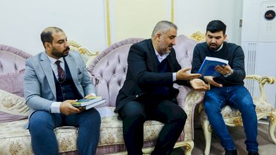 قسمُ المعارفِ يُقدِّمُ رفدًا معرفيًّا جديدًا لمكتباتِ كربلاءَ