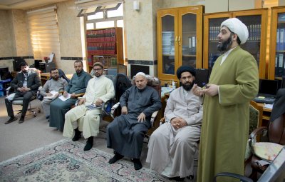 قسمُ المعارفِ ينظّمُ دورةً حولَ كتابةِ البحثِ العلميّ
