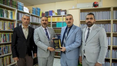 قسمُ المعارفِ يرفدُ مكتباتِ واسط بباقةٍ من إصداراتِهِ
