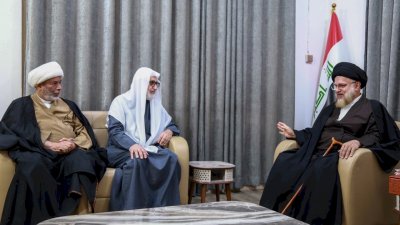 وفدٌ من قسم المعارف يلتقي العلّامة الخرسان والعلّامة الحكيم